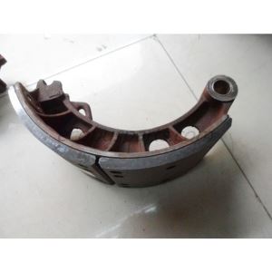 Sapatos de freio do carro traseiro/ peças de freio de alta qualidade/ pinça de freio em estoque para venda